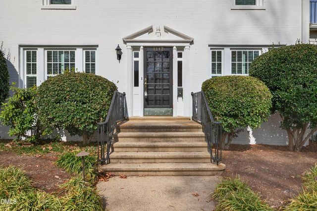 1117 W Davis Street, Burlington, NC 27215