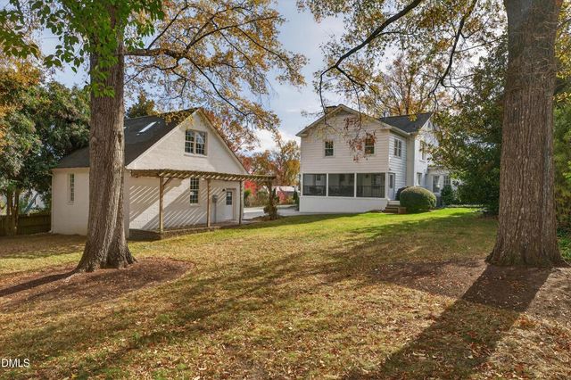 1117 W Davis Street, Burlington, NC 27215