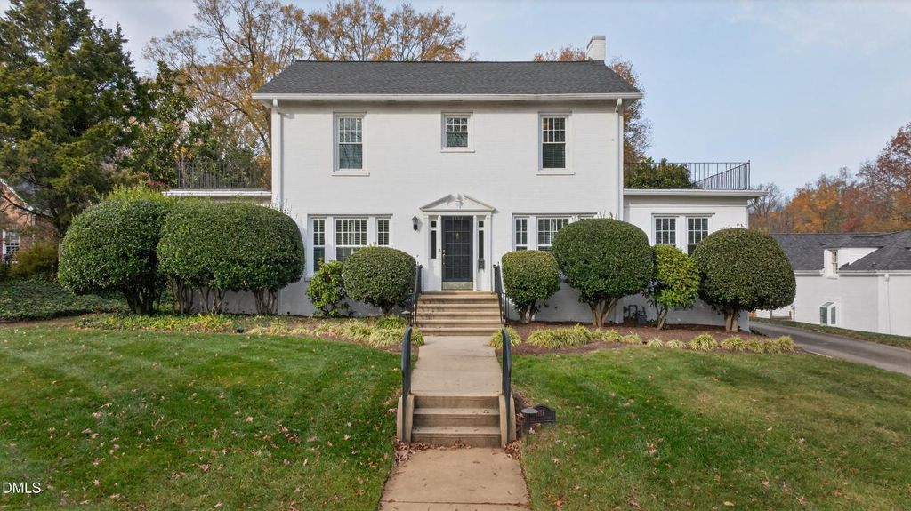 1117 W Davis Street, Burlington, NC 27215