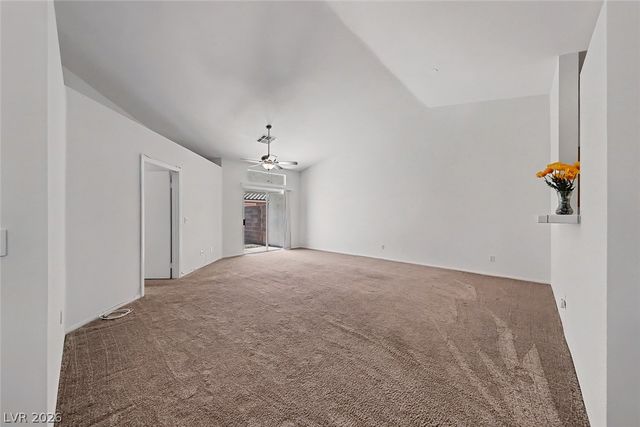 124 Painted Valley Street, Henderson, NV 89074