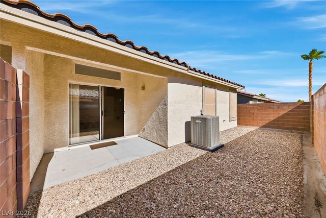 124 Painted Valley Street, Henderson, NV 89074