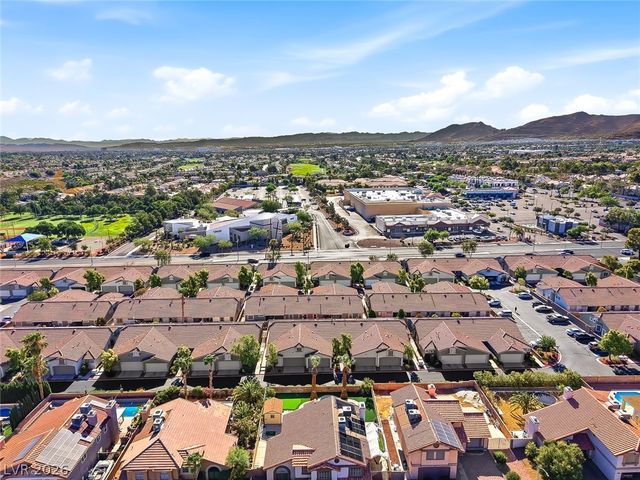 124 Painted Valley Street, Henderson, NV 89074
