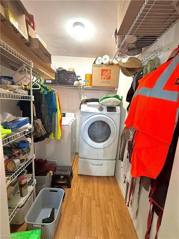 28062 Oak LN, Bonita Springs, FL 34135