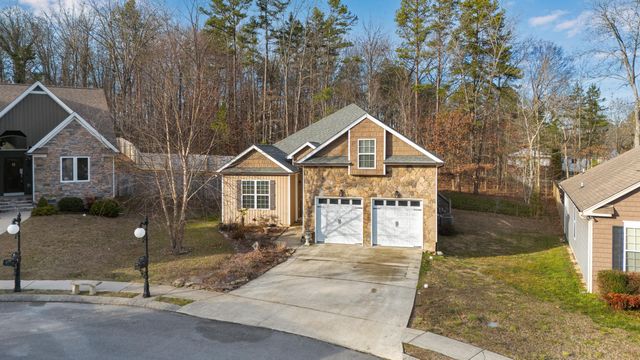 8664 Maple Valley Drive, Chattanooga, TN 37421