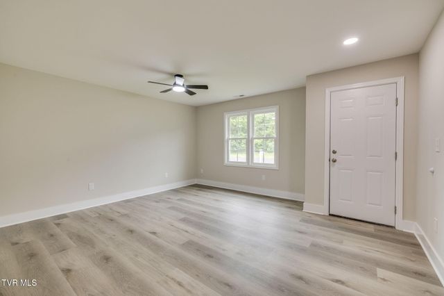 204 Sherry Street, Kingsport, TN 37660