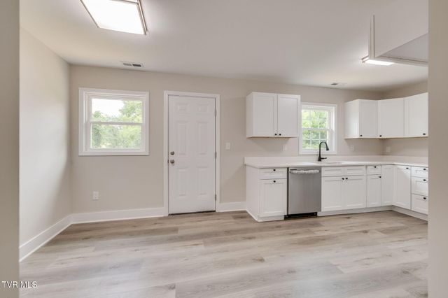 204 Sherry Street, Kingsport, TN 37660