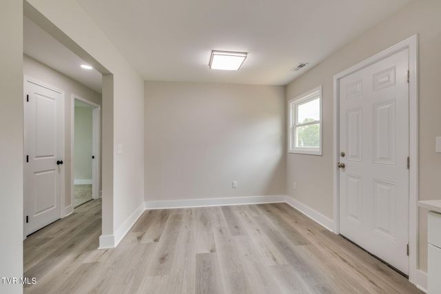 204 Sherry Street, Kingsport, TN 37660