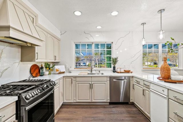 6533 Bose Court, San Jose, CA 95120