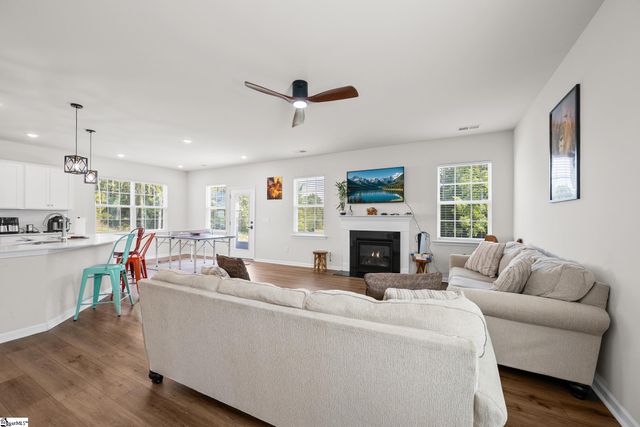 147 Somerset Lane, Central, SC 29630