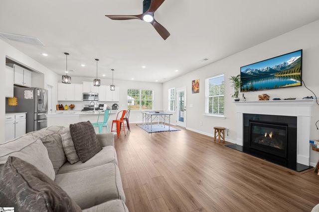 147 Somerset Lane, Central, SC 29630