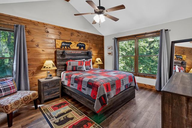 155 Hawks Ridge Drive, Mineral Bluff, GA 30559