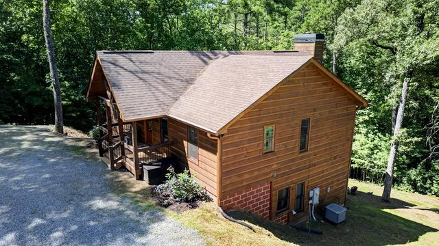 155 Hawks Ridge Drive, Mineral Bluff, GA 30559