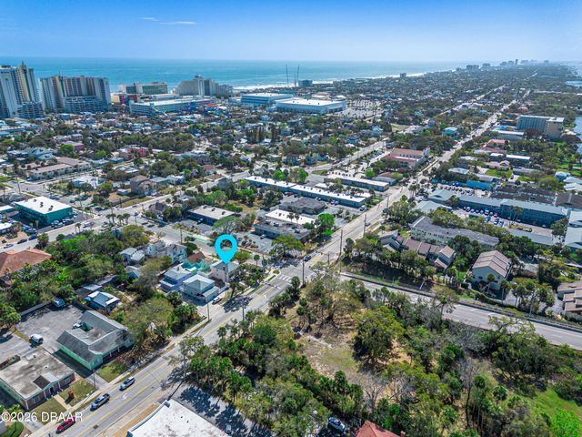 502 N Halifax Avenue, Daytona Beach, FL 32118