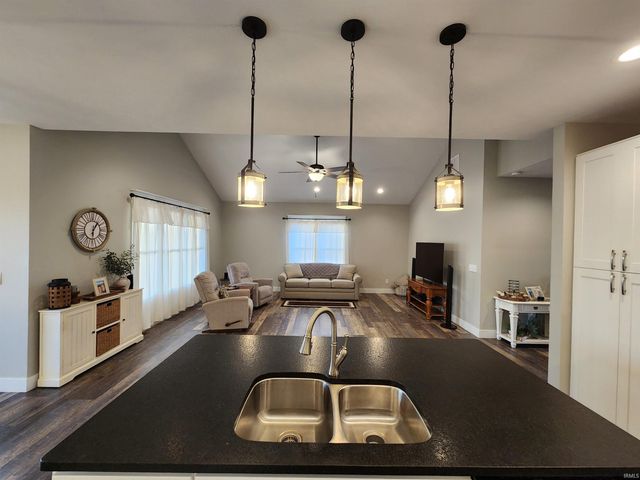 6177 E Holes Crossing Drive, Crawfordsville, IN 47933