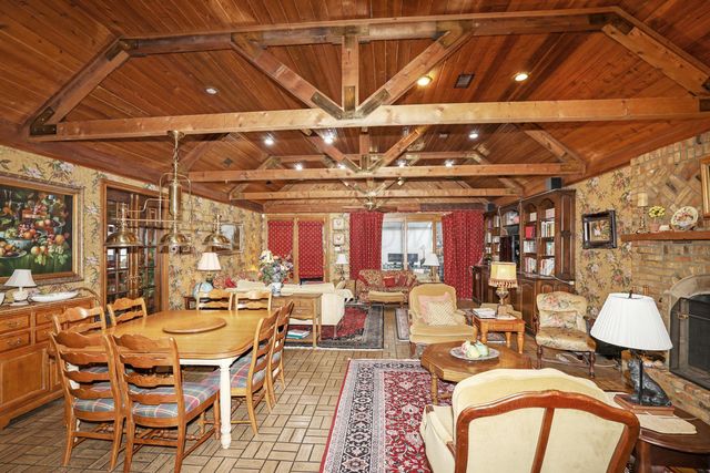 7216 VERSAILLES Drive, Amarillo, TX 79121