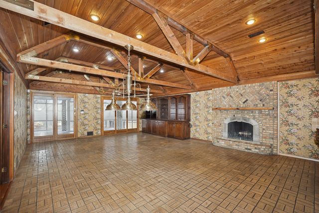 7216 VERSAILLES Drive, Amarillo, TX 79121