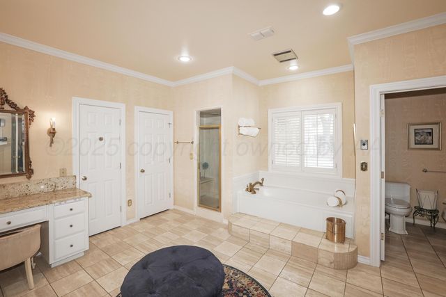 7216 VERSAILLES Drive, Amarillo, TX 79121