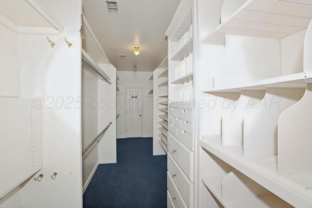 7216 VERSAILLES Drive, Amarillo, TX 79121