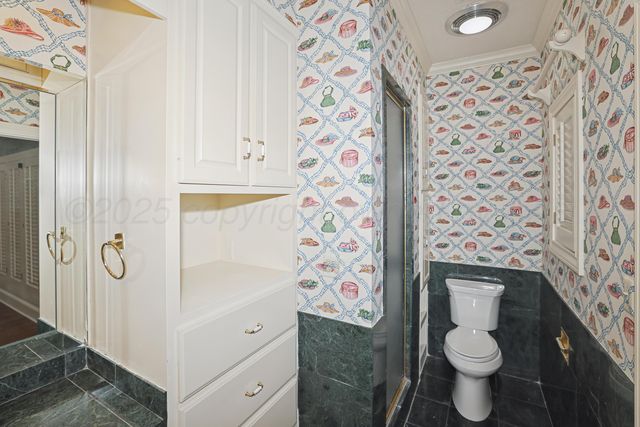 7216 VERSAILLES Drive, Amarillo, TX 79121