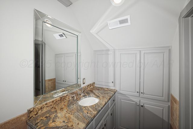 7216 VERSAILLES Drive, Amarillo, TX 79121