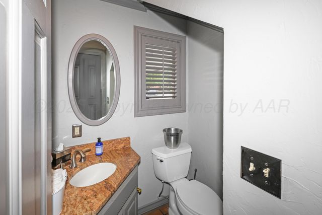 7216 VERSAILLES Drive, Amarillo, TX 79121