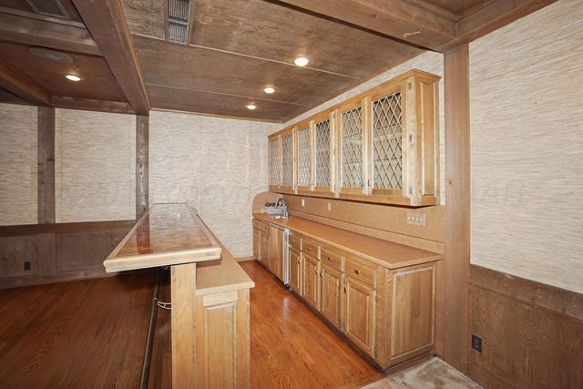 7216 VERSAILLES Drive, Amarillo, TX 79121