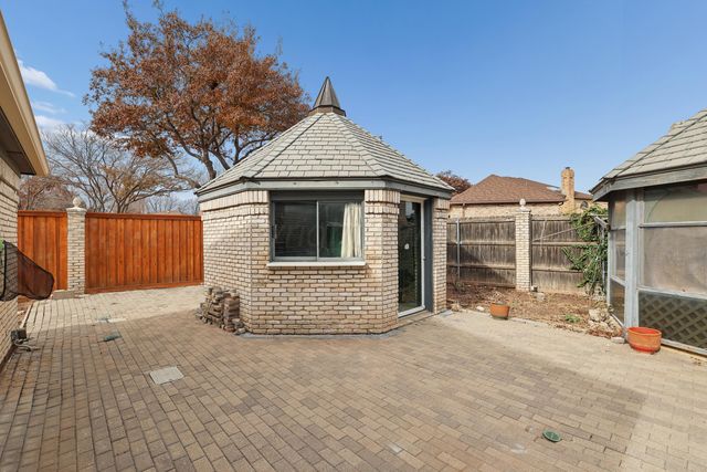 7216 VERSAILLES Drive, Amarillo, TX 79121