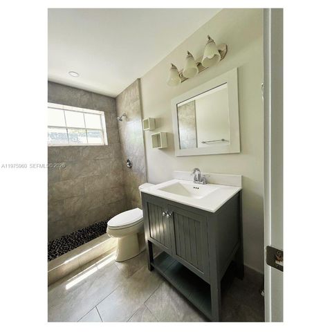 5032 SW 94th Ave, Cooper City, FL 33328