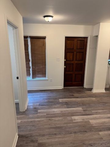210 E Main St, Waverly, TN 37185