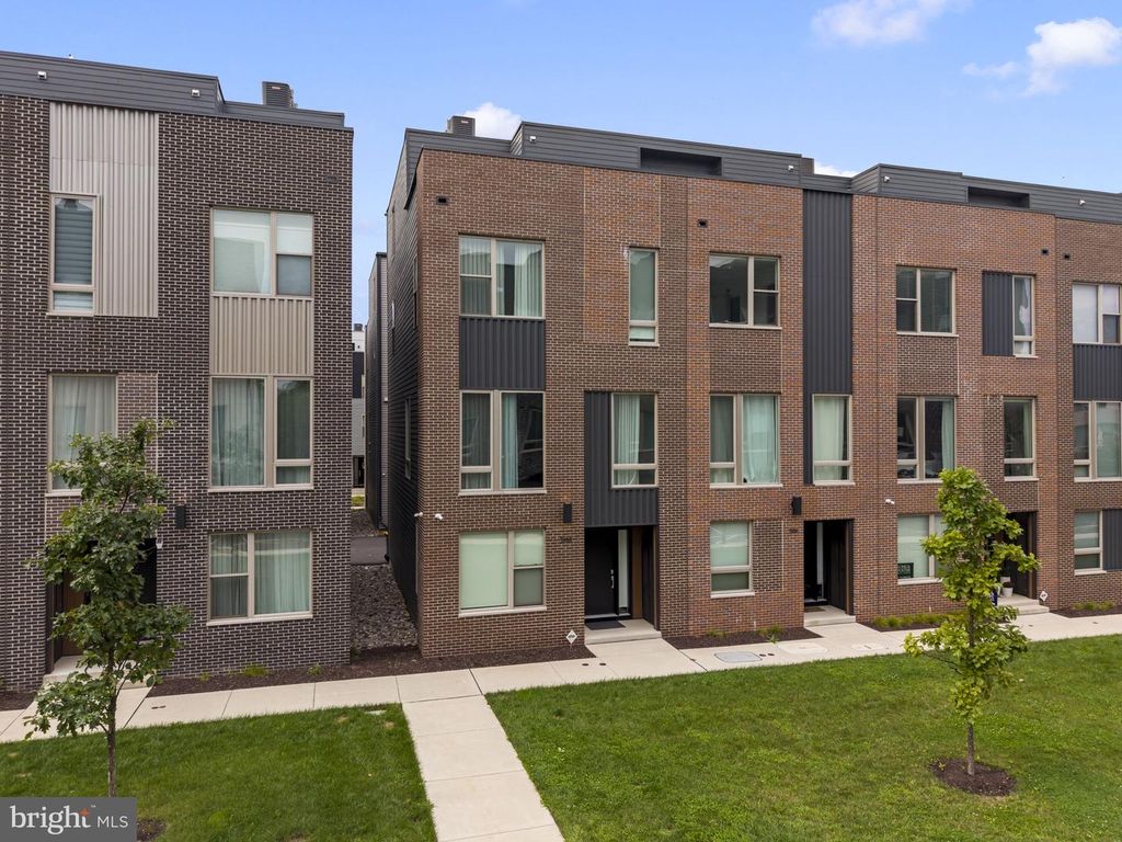 3108 PIERVIEW LN, PHILADELPHIA, PA 19125 — photo 2