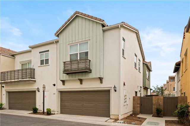 145 Mongoose, Irvine, CA 92618