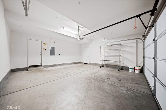 145 Mongoose, Irvine, CA 92618