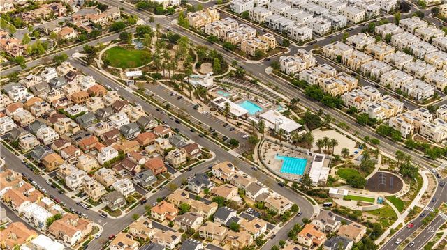 145 Mongoose, Irvine, CA 92618