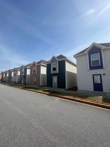1980 W Main Street 70, Central, SC 29630