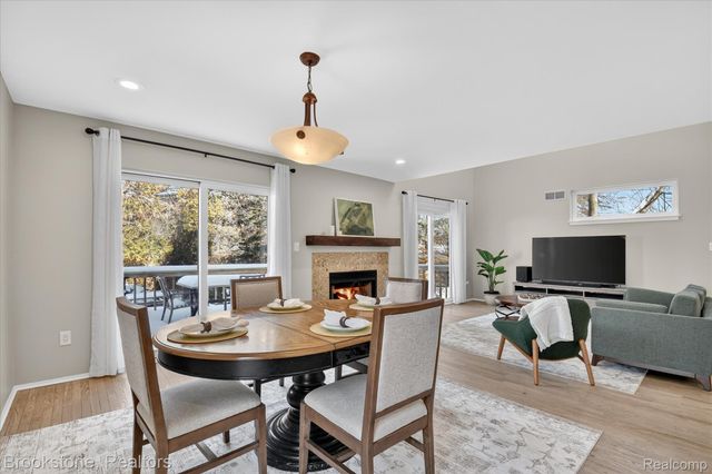 1331 Davis Avenue, Birmingham, MI 48009