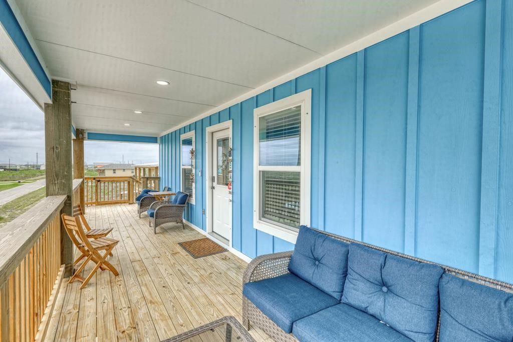 371 W Misty Oak W, Rockport, TX 78382 — photo 3