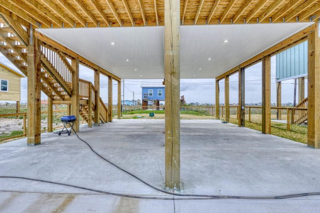 371 W Misty Oak W, Rockport, TX 78382 — photo 4