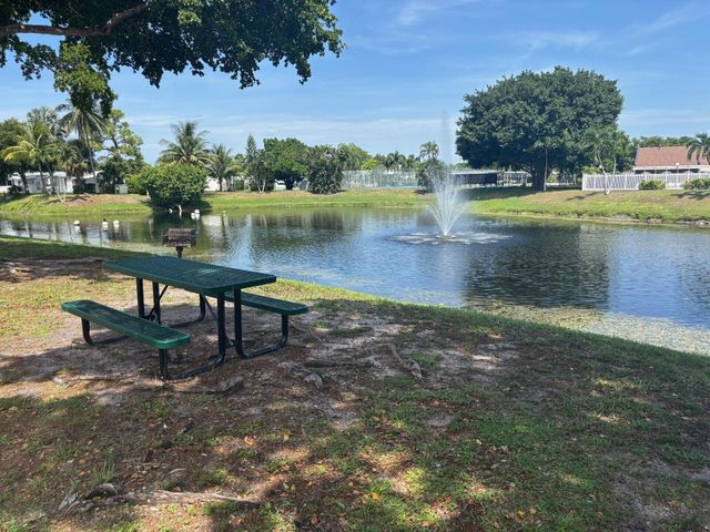 5010 NW 2nd Avenue NW, Deerfield Beach, FL 33064