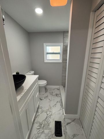 5010 NW 2nd Avenue NW, Deerfield Beach, FL 33064