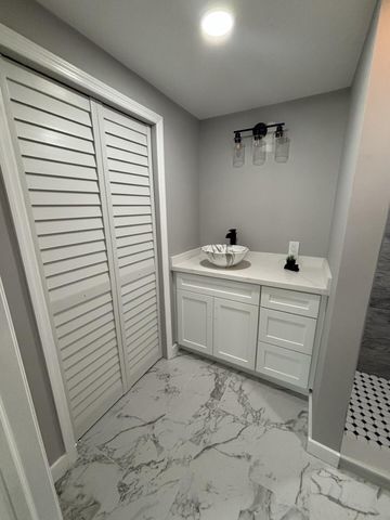 5010 NW 2nd Avenue NW, Deerfield Beach, FL 33064