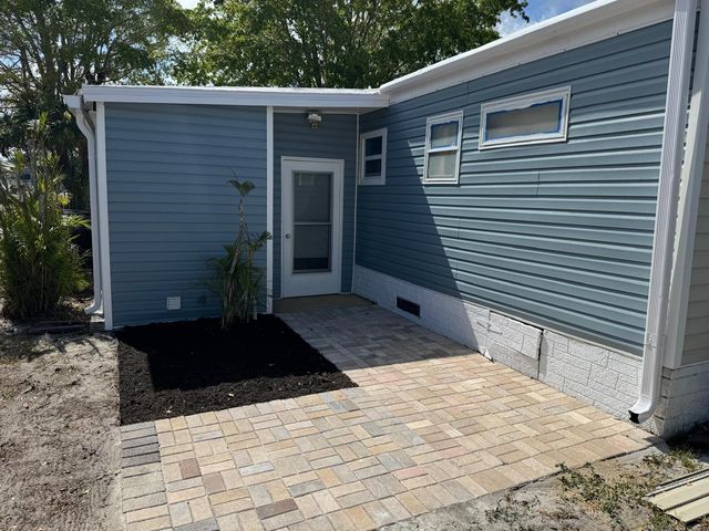 5010 NW 2nd Avenue NW, Deerfield Beach, FL 33064