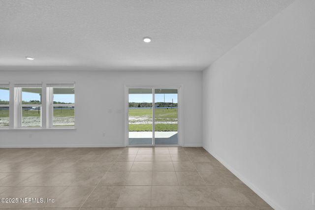 7076 SANDPERCH Street, Jacksonville, FL 32244
