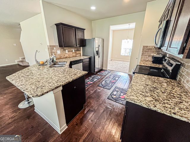 1291 Vienna Court, Hampton, GA 30228