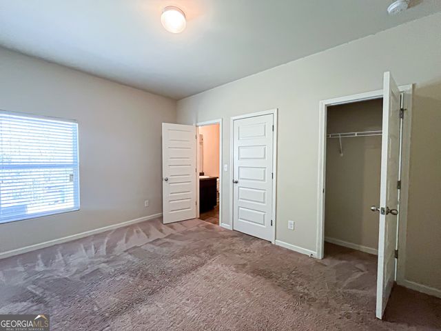 1291 Vienna Court, Hampton, GA 30228