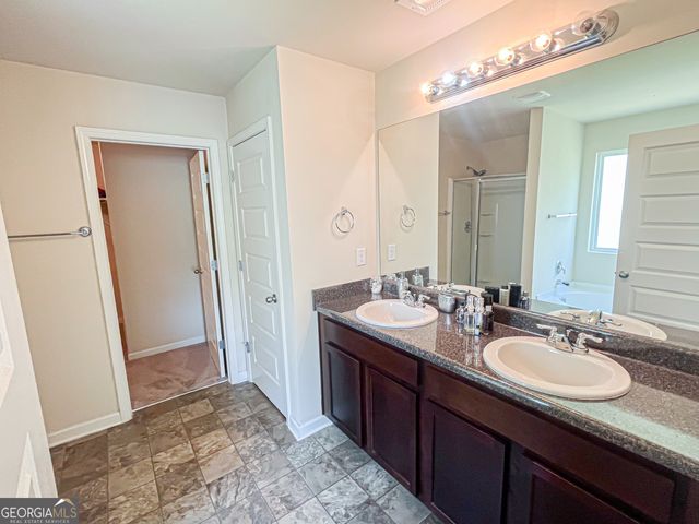 1291 Vienna Court, Hampton, GA 30228