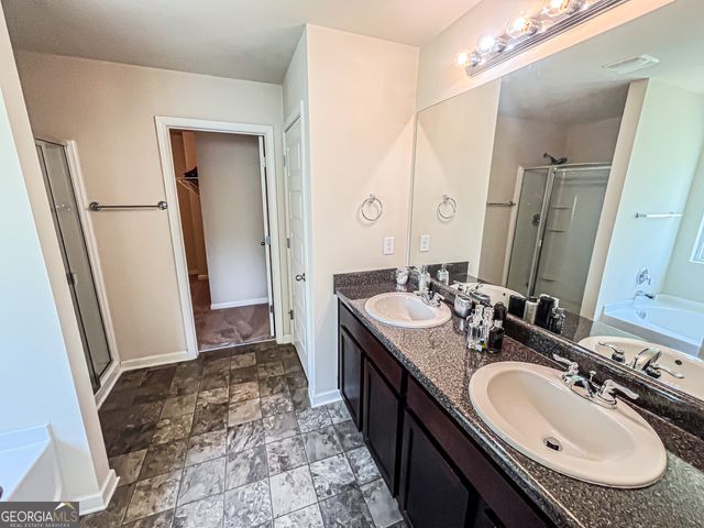 1291 Vienna Court, Hampton, GA 30228