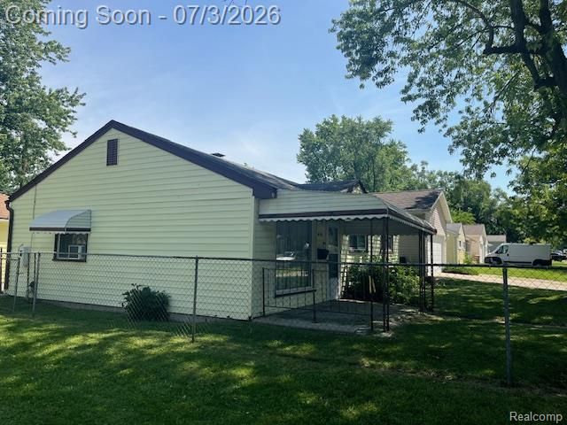 451 3rd Avenue, Pontiac, MI 48340