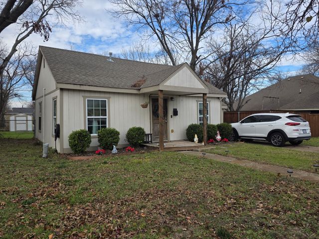 3412 Ryan Avenue, Fort Worth, TX 76110