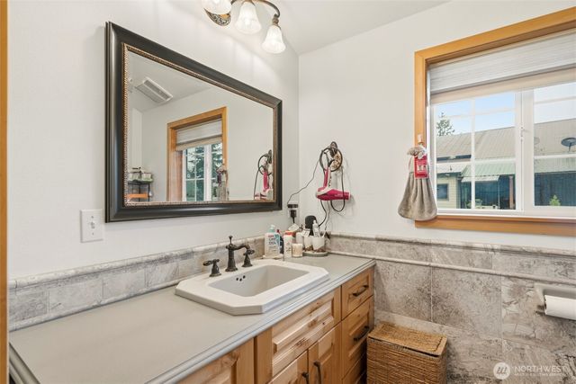 18222 SE Wax Road, Covington, WA 98042