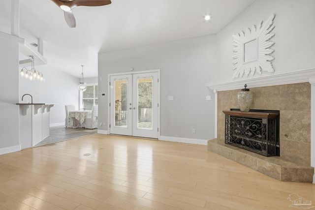 5316 Wesleyan Dr, Pace, FL 32571